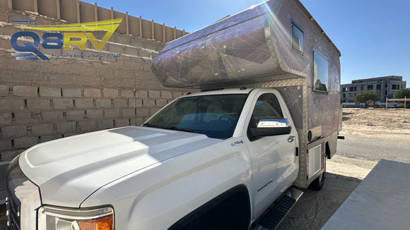 2016 GMC 2500 HD Camper