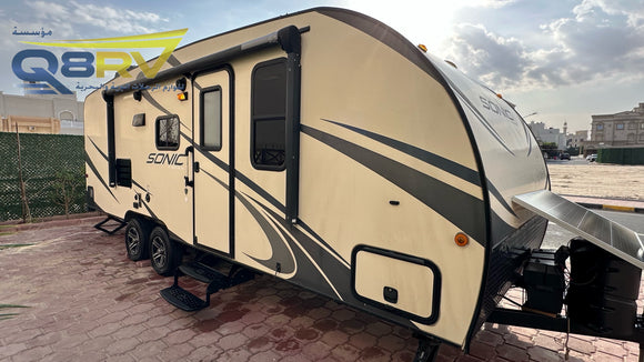 2017 Venture RV Sonic 220VBH