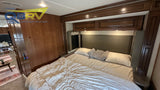2017 Fleetwood Bounder 33C