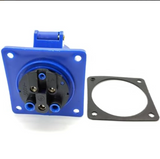 16 Amps female